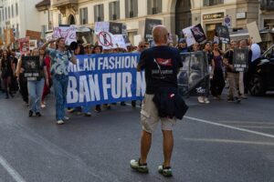 MILANO, BASTA PELLICCE! LA MORTE NON È MODA